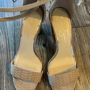 Jessica Simpson Beige Snake Print Heels